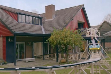 Extreme Marketing: Build a Rollercoaster through Your Listing!