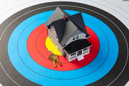 Creepy or Cool? Retargeting for Real Estate