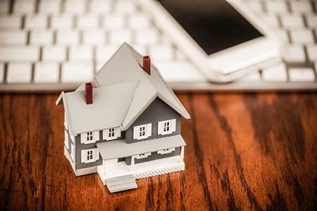 4 Ways to Use Technology to Your Advantage at an Open House