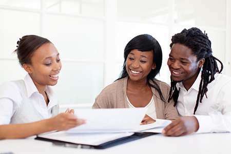 How Can Real Estate Agents Maintain Client Relationships after the Sale?