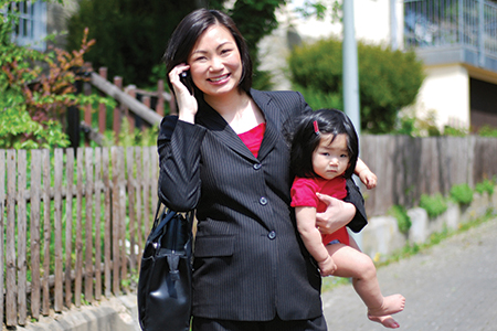 Mastering the Balancing Act: Mothers in the Workforce