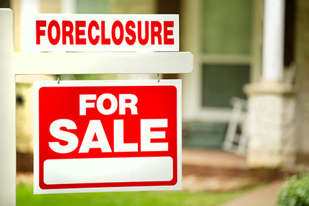 Expert Insights: What Causes a Foreclosure?