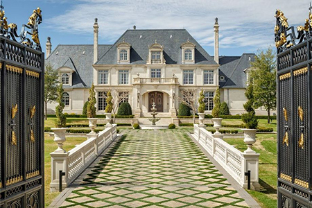 Great Spaces: This Texas Mansion Doubles as a Waterpark