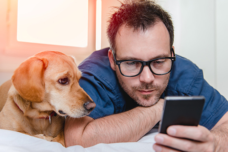 Best Apps to Take Care of Your Dog and Save Money