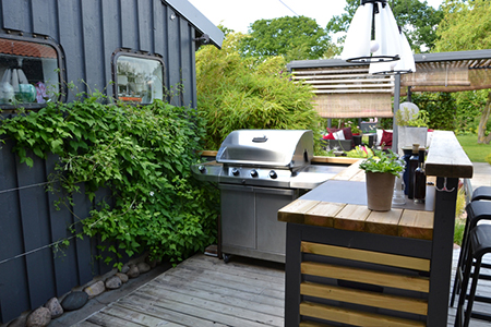 5 Tips for a DIY Outdoor Kitchen