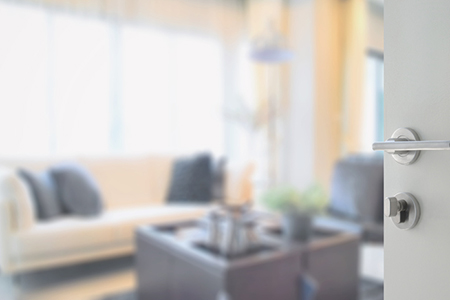 4 Ways to Host an Effective Open House