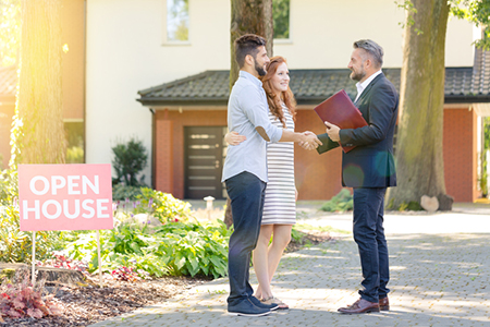 Open House Month: How to Win Buyers Over