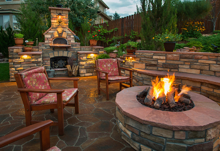How to Build a Backyard Fire Pit