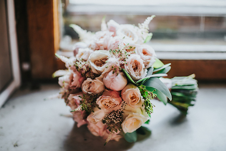 How to Save on Wedding Flowers