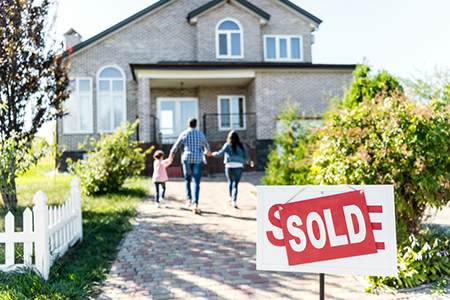 Sellers Win: Average Homeowner Gaining $40,000 at Resale