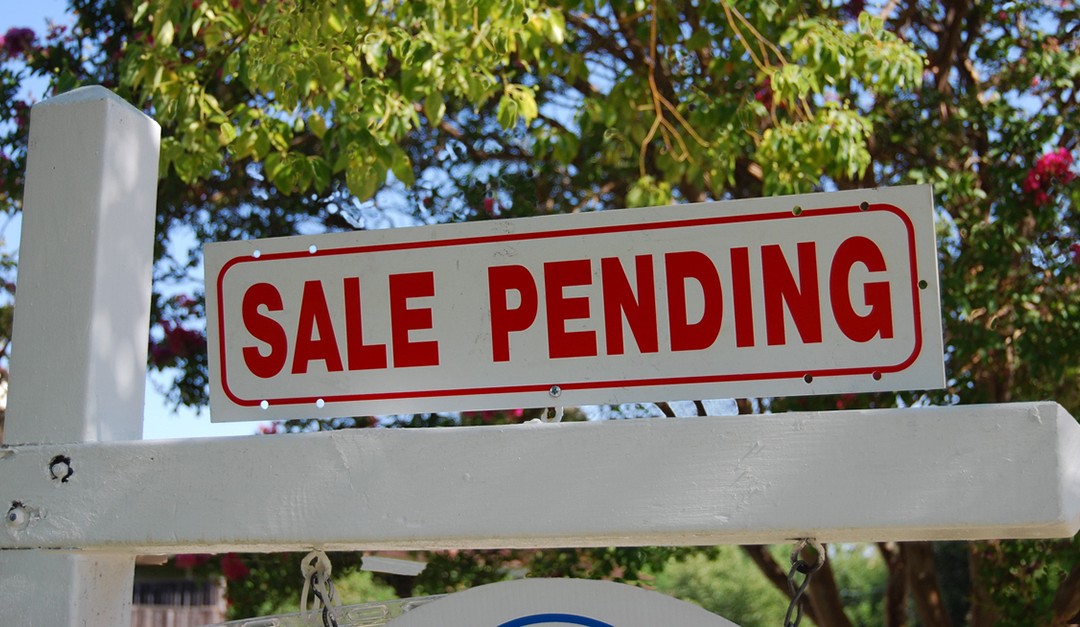 Pending Home Sales Drop 0.7 Percent in November