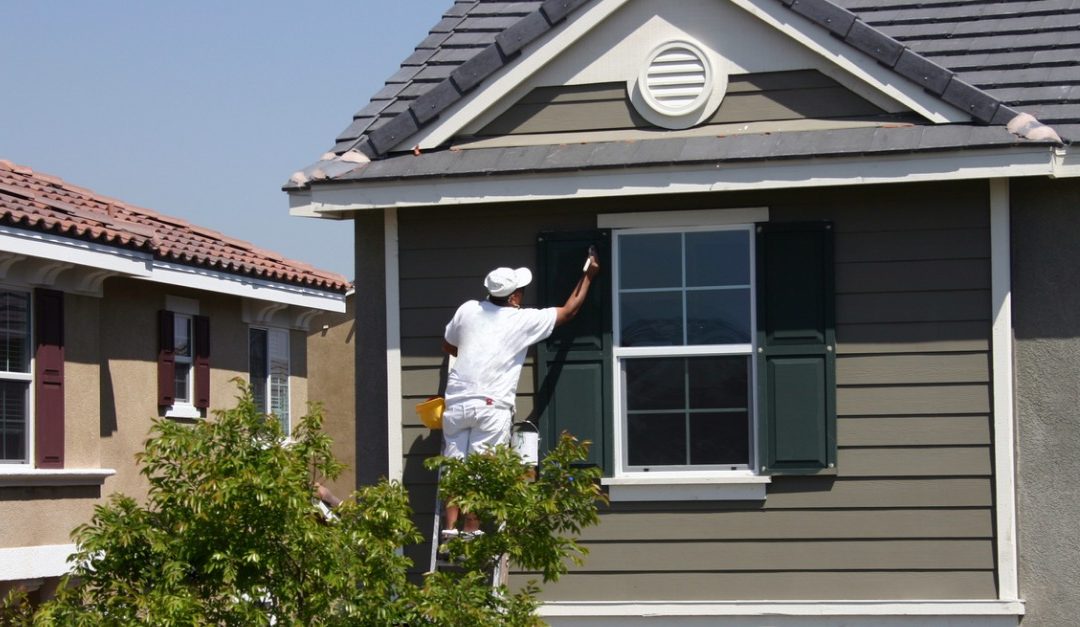 Should You Paint Your House or Install Siding?