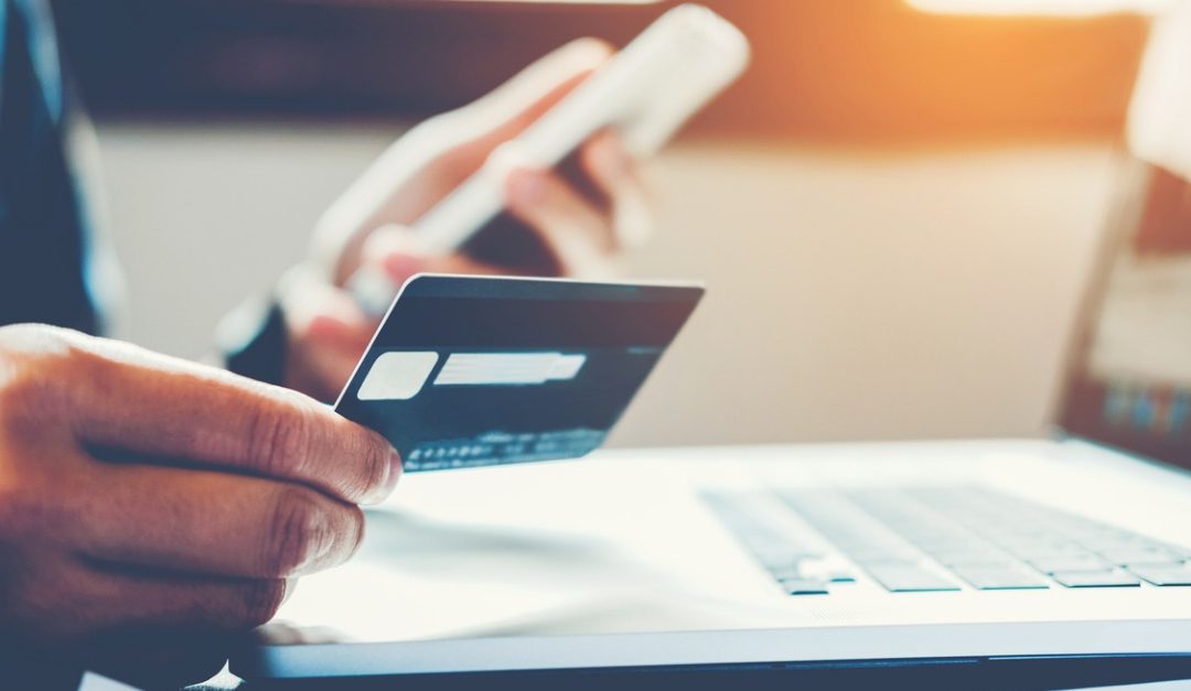 3 Common Problems to Avoid When Sharing a Credit Card With Your Spouse