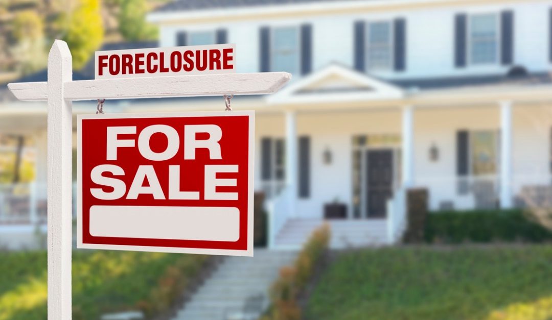 Buying in a Neighborhood With Several Houses in Foreclosure