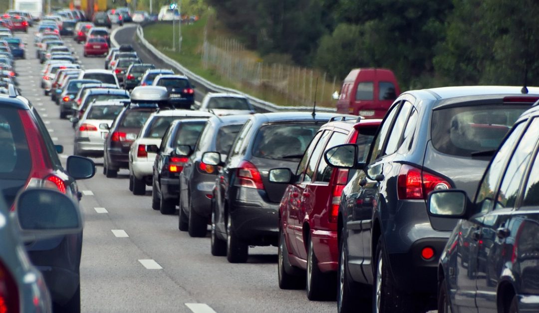 Should You Move to Shorten Your Commute or Find a New Job?