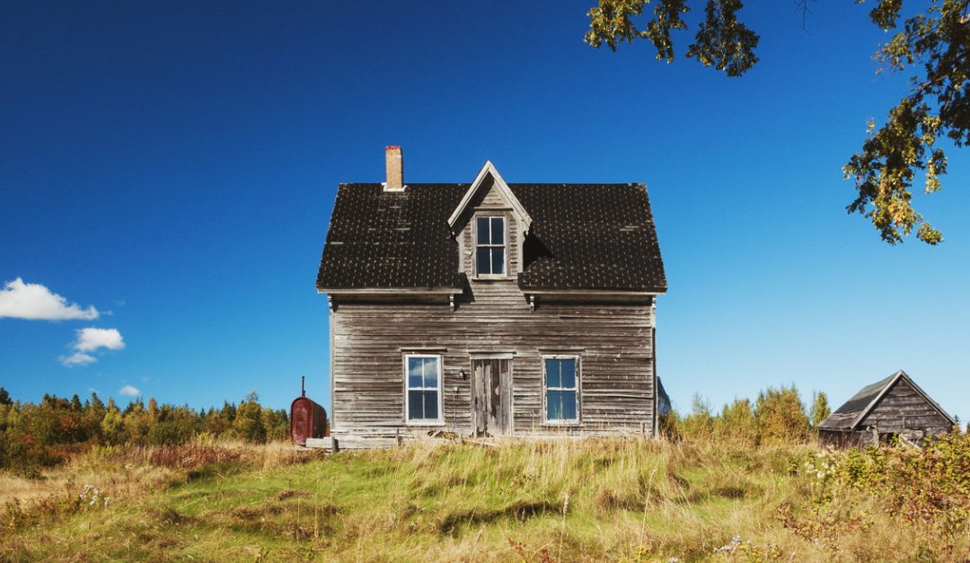 What to Do If Your Neighbors Neglect Their Property