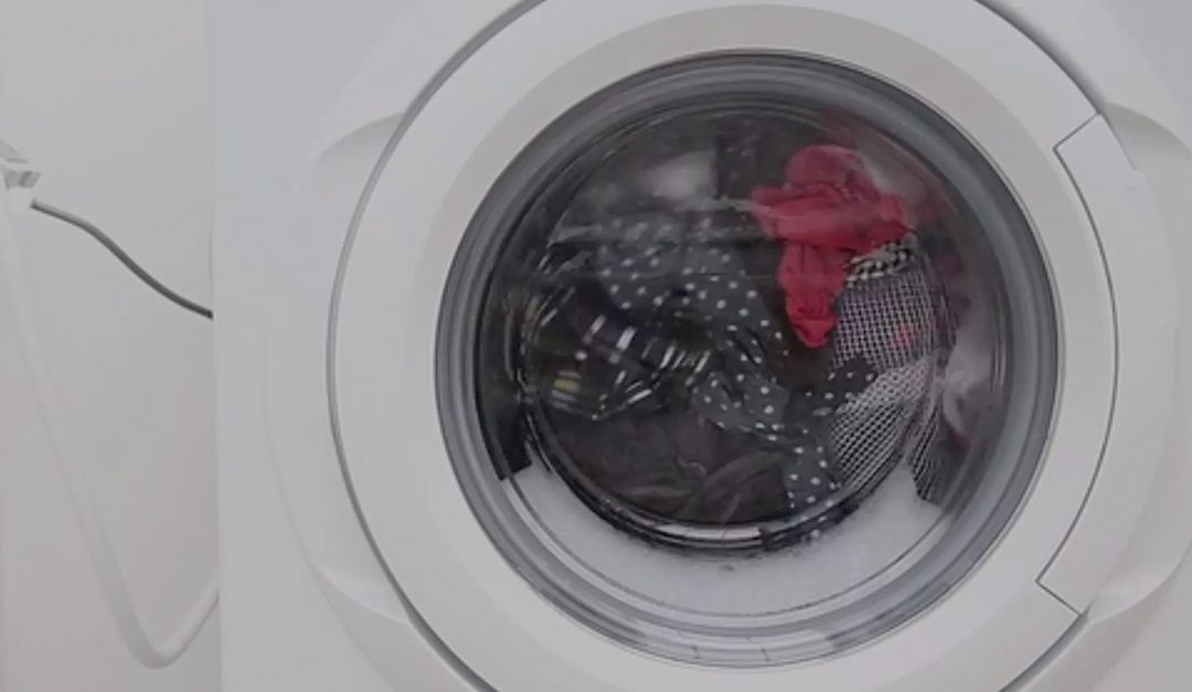 5 Laundry Tips to Save on Energy Costs