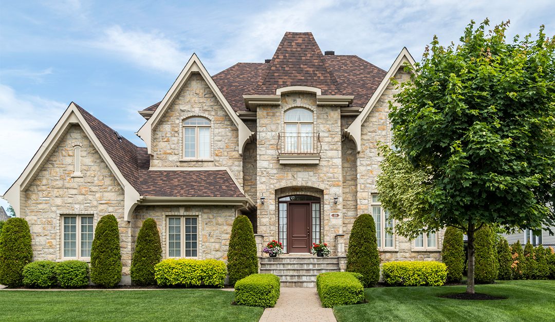 Can You Buy a Luxury Home on a Budget?