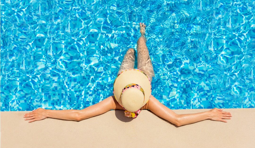 7 Luxe Hotels With Swim-Up Suites