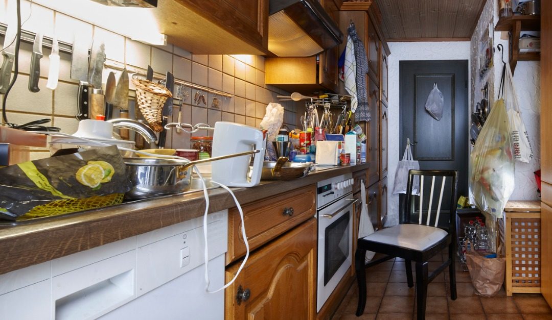 7 Ways to Declutter Your Kitchen