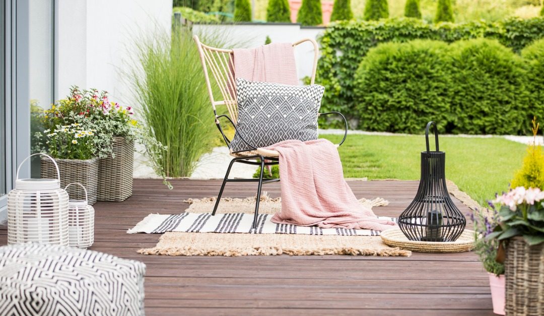 Tips for Staging Your Backyard on a Budget