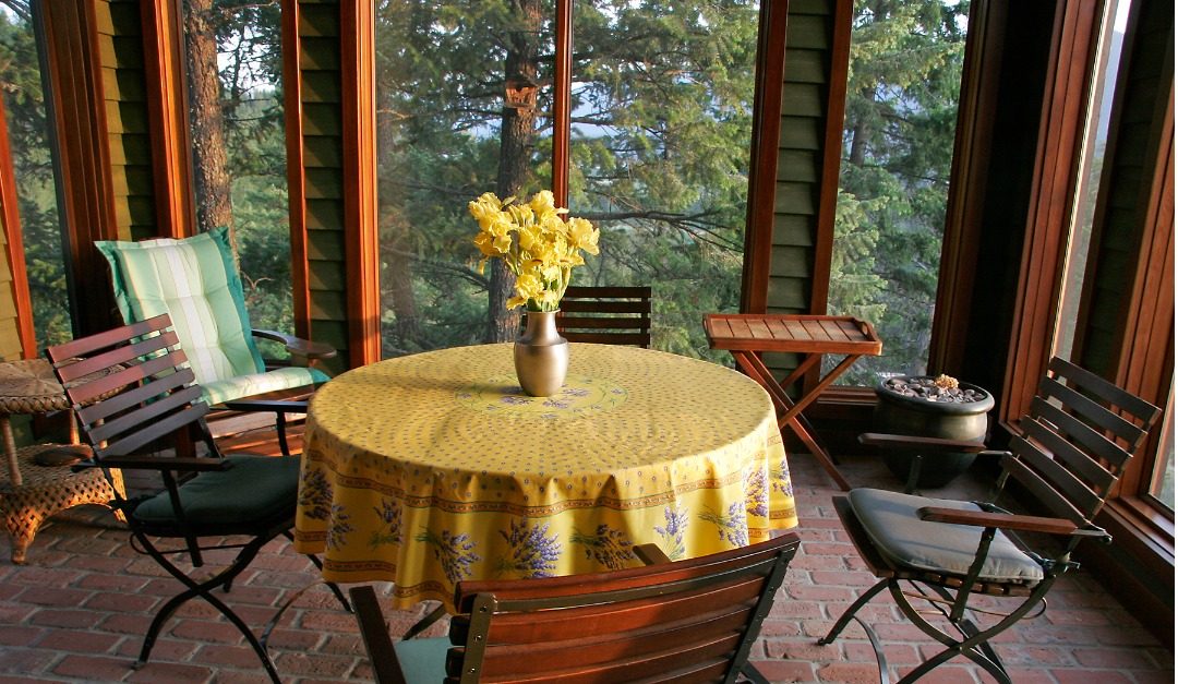 The Screened Porch: A Must-Have for Some Buyers