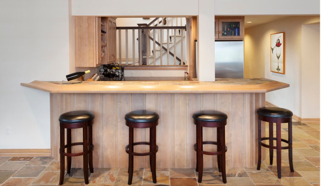 Creating a Home Bar That Suits Your Entertaining Style