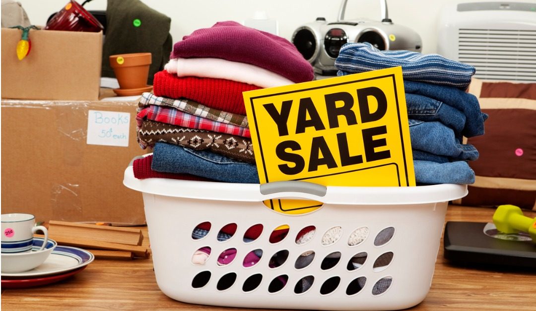 Why You Should Have a Yard Sale Before You Move