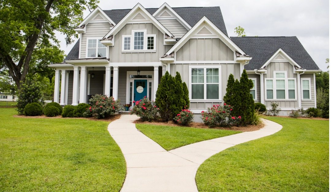 5 Updates to Improve Curb Appeal