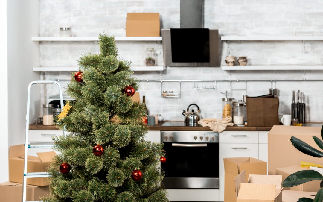 8 Tips for Moving During the Holidays