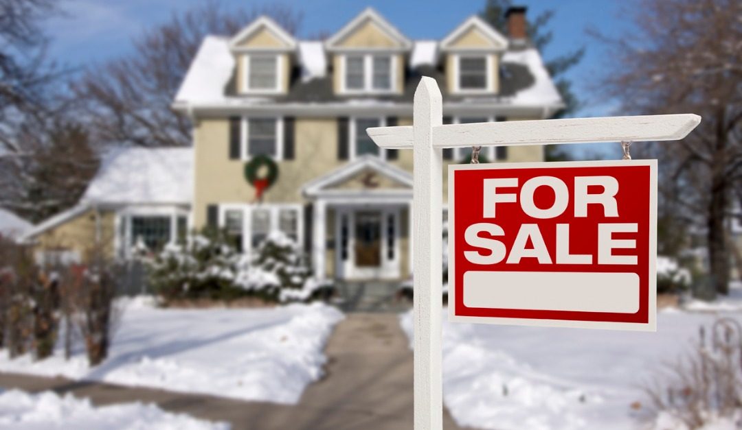Is It a Good Idea to Buy a House Around the Holidays?