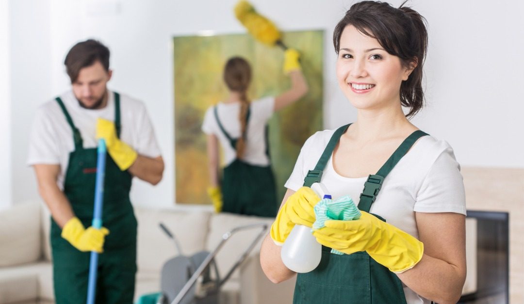 Should You Have Your House Professionally Cleaned Before Listing It?
