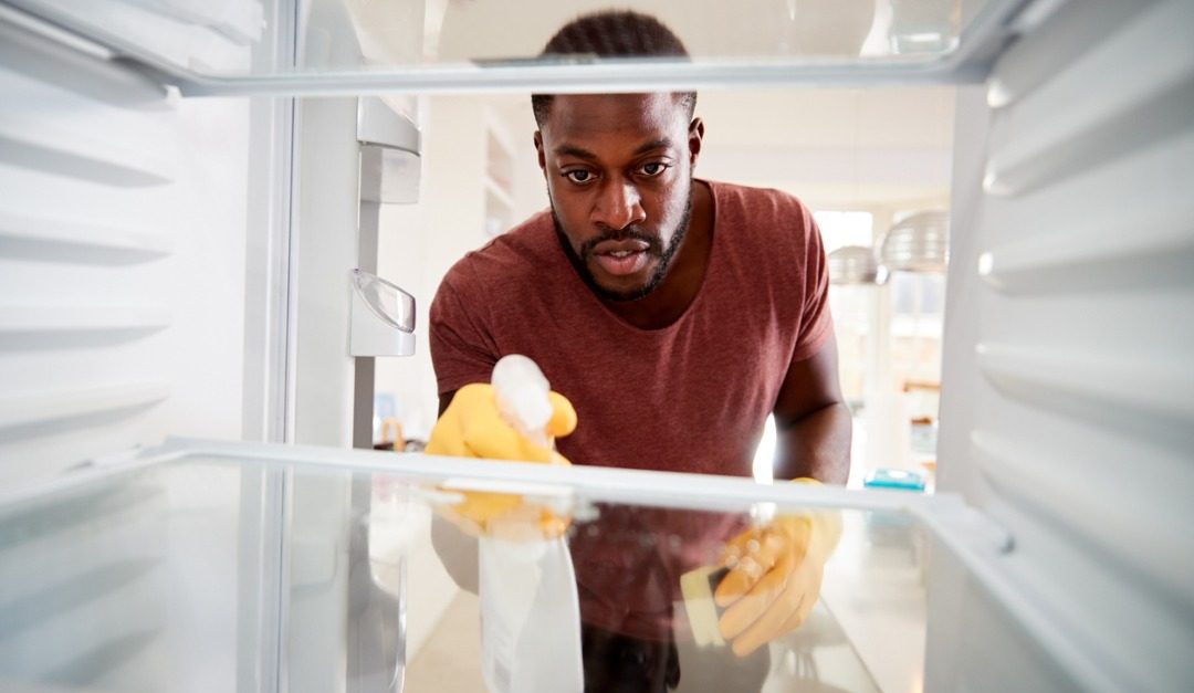 3 Ways to Eco-Clean Your Fridge