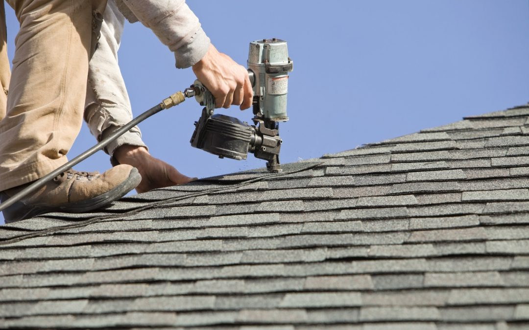How to Tell If You Need to Replace or Merely Repair Roofs and Siding