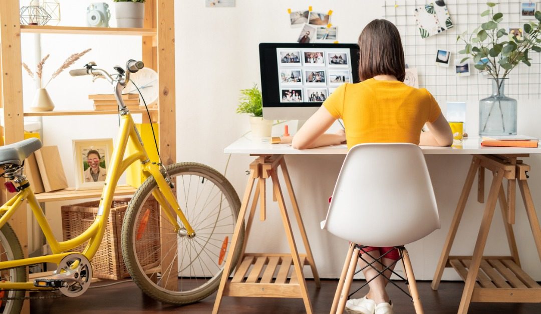 Work-From-Home Essentials That Everyone Should Have