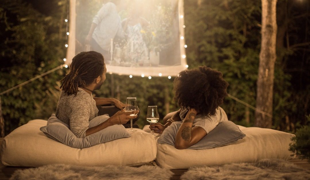 How to Create a Backyard Movie Theater