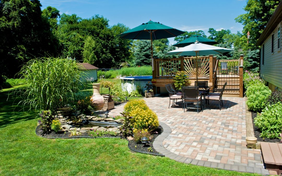 Details That Can Turn Your Patio Into a Great Place for Entertaining