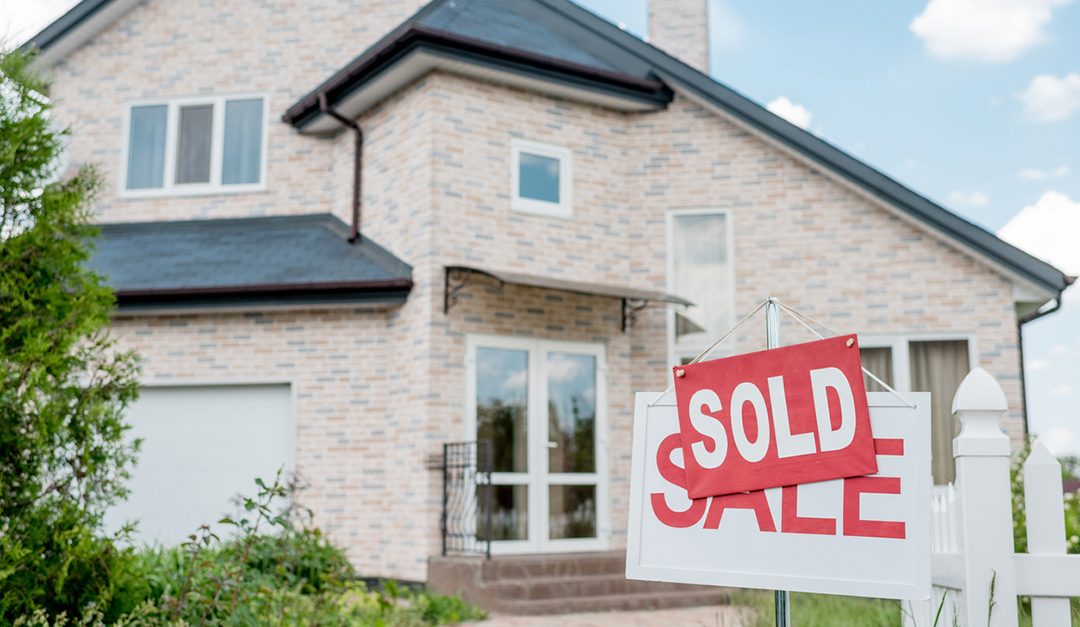 Record-Setting: Existing-Home Sales Soar 24.7 Percent in July