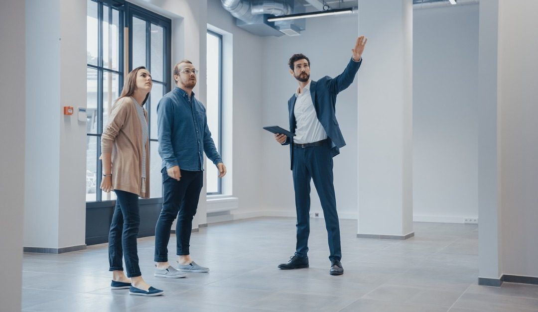 Five Ways to Show Courtesy at Showings