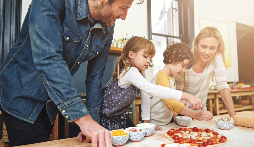 Draw in Finicky Eaters With Colorful Topping Bar Meals