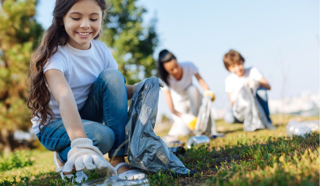 Simple Ways to Teach Your Kids About Eco-Friendly Living