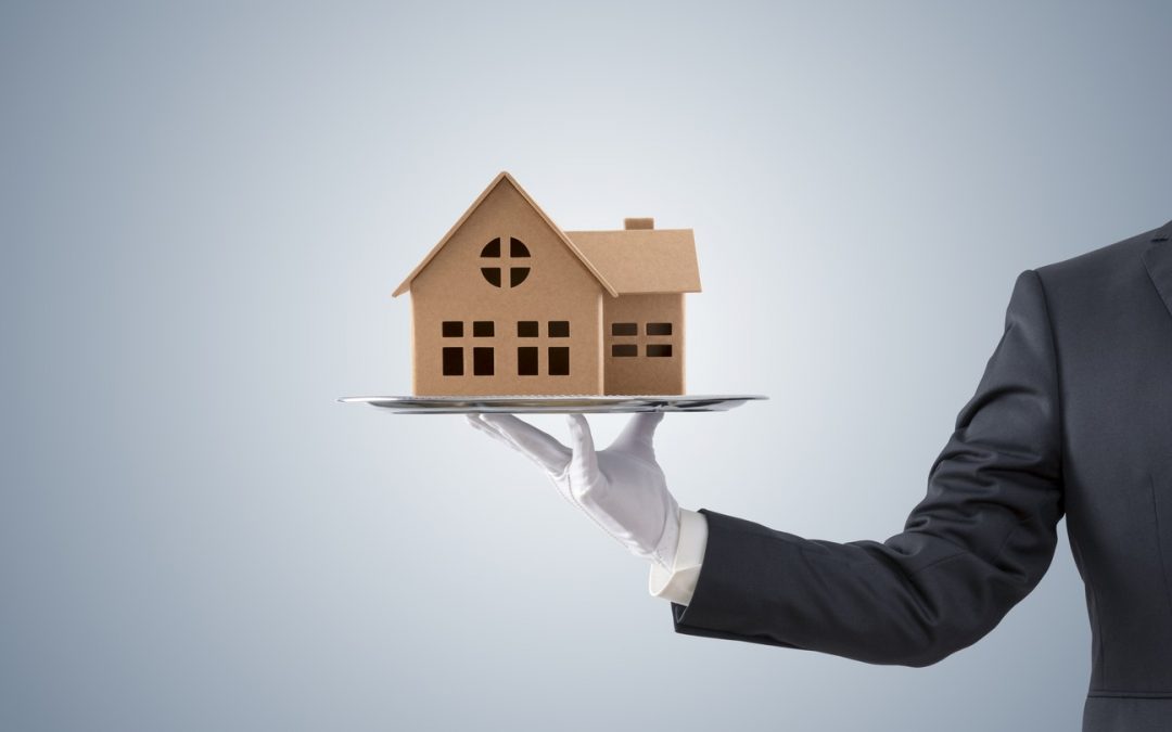 12 Tips for Becoming a Successful Real Estate Agent in the Luxury Market