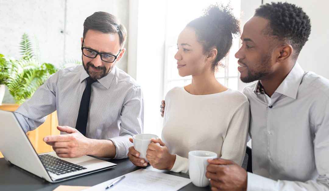 An Everlasting Trend: Agents Remain at the Heart of Transactions