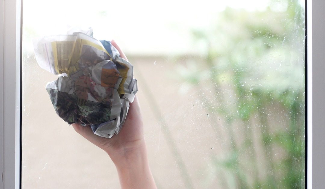 5 Old-Fashioned Cleaning Tips That Won’t Go Out of Style