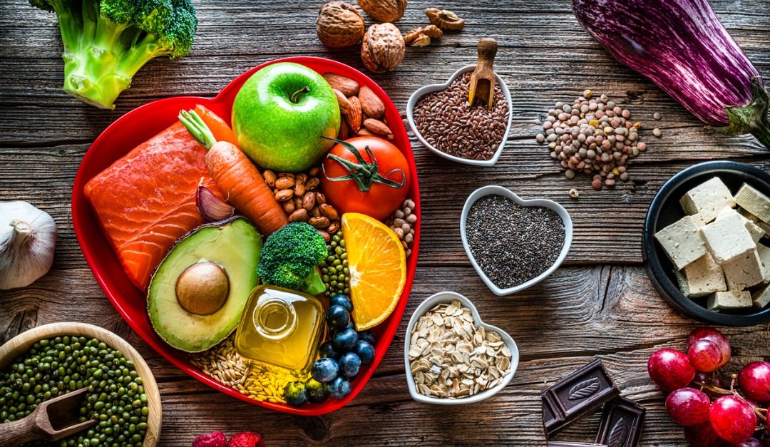 How to Include More Healthy Fats in Your Diet and Cut Down on Unhealthy Fats