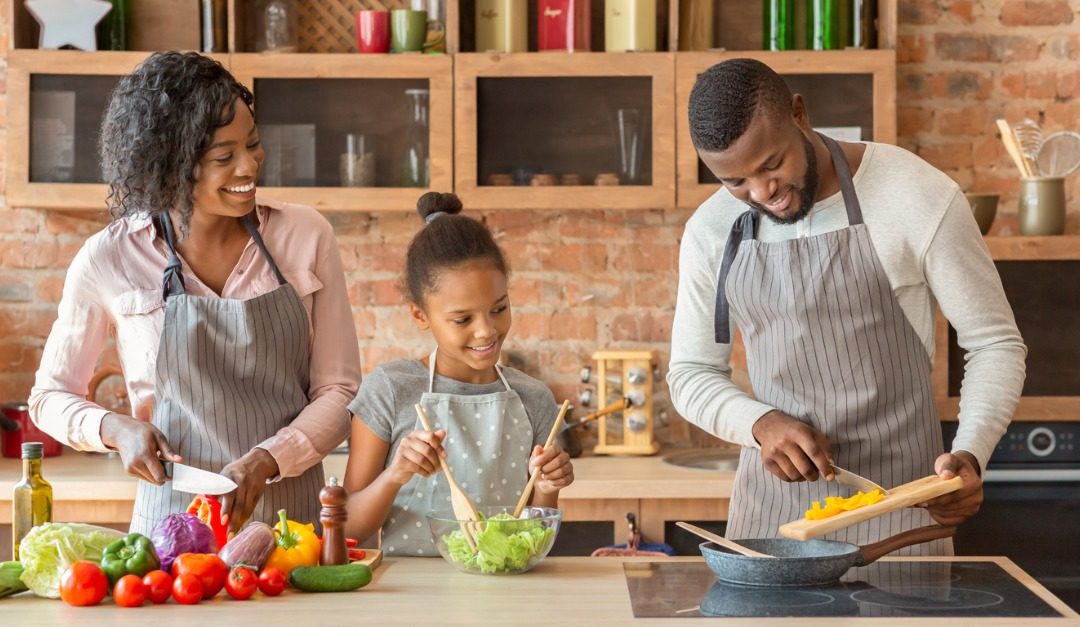 4 Tips for Navigating a Low-Carb Family Meal Plan