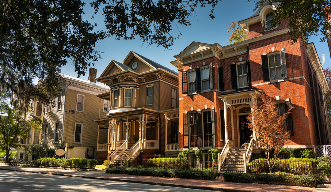 Guiding Buyers Through a Historic Real Estate Market