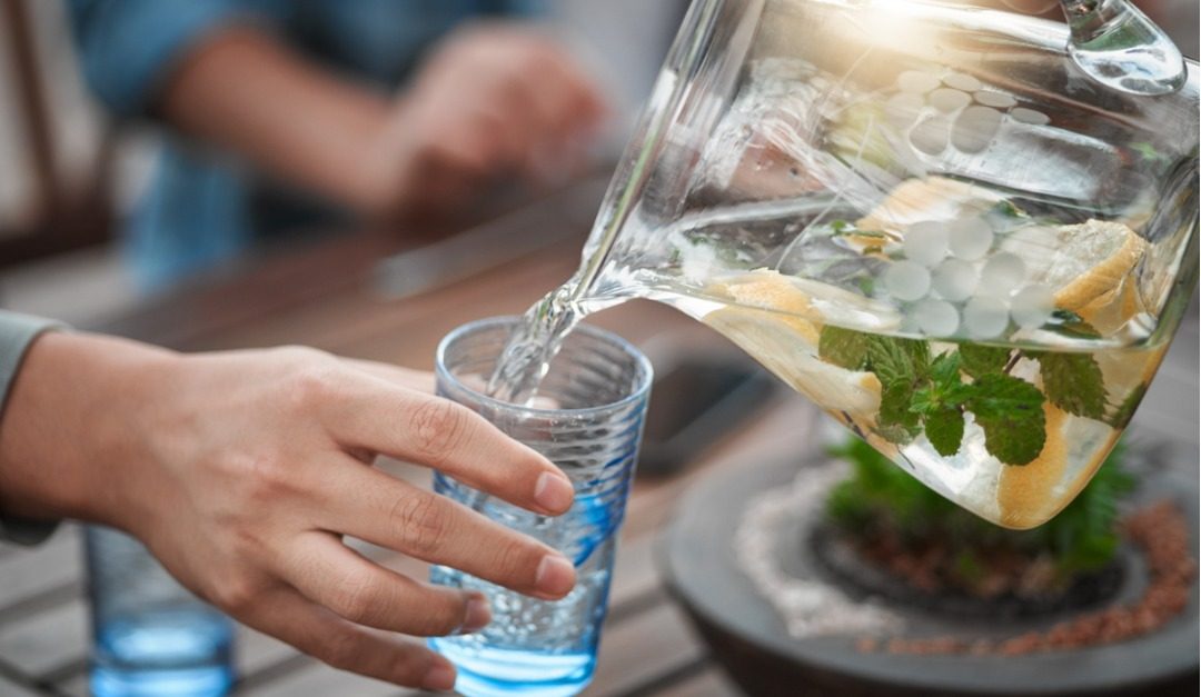 6 Tips for Staying Hydrated This Summer