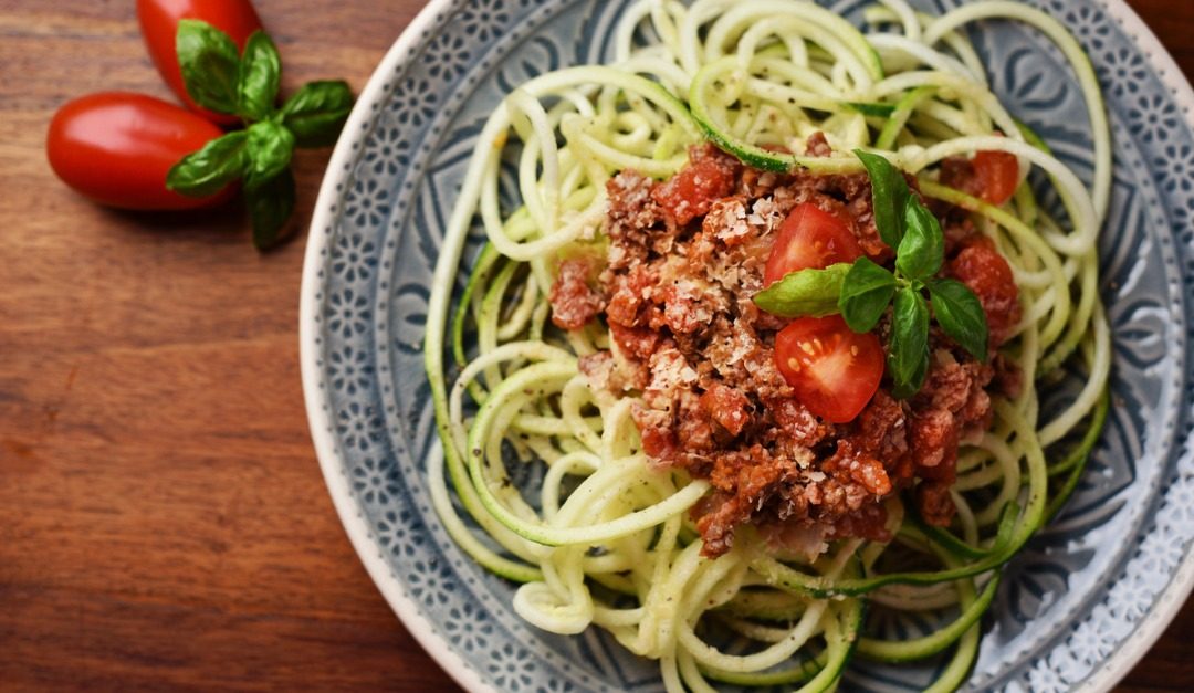7 Ways to Cut Carbs This Summer and Never Miss Them