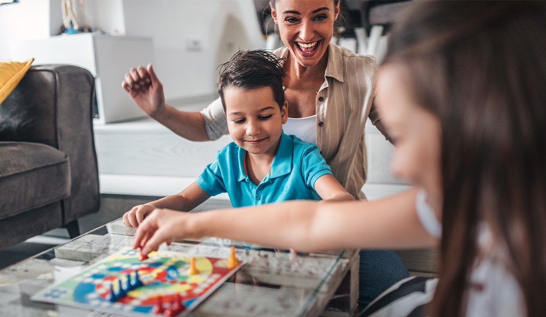 4 Ways to Enjoy Your Next Family Game Night